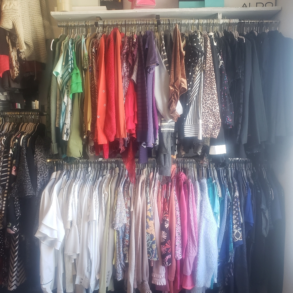 Large variation of womens clothing sizes XS- XXL Dresses Blouses & Skirts ☺️ - Picture 2 of 5